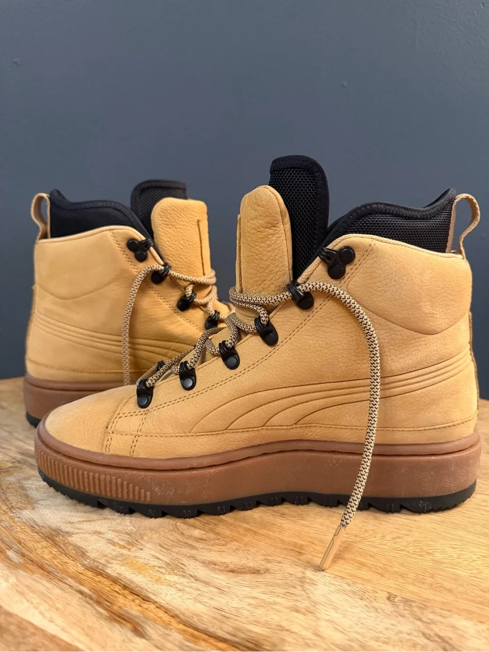 Puma Men's Wheat Nubuck High-Top Boots. Never used, no box. Size 7.5